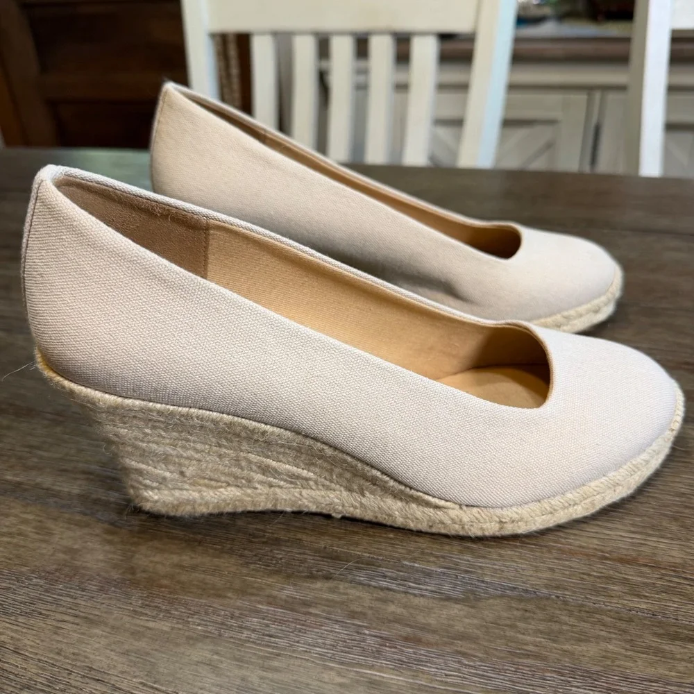 J.Crew Womens Canvas Espadrille Wedge Pumps Beige Round Toe Size 8 NWOB